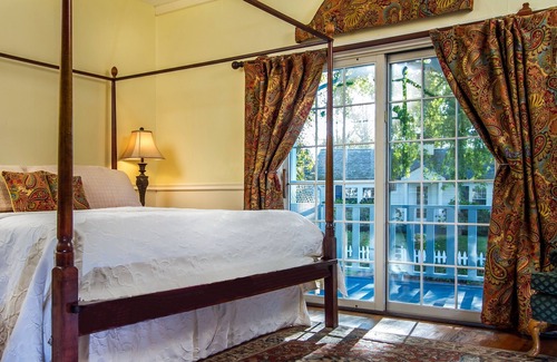 Chatham Hotel | Queen Anne Inn