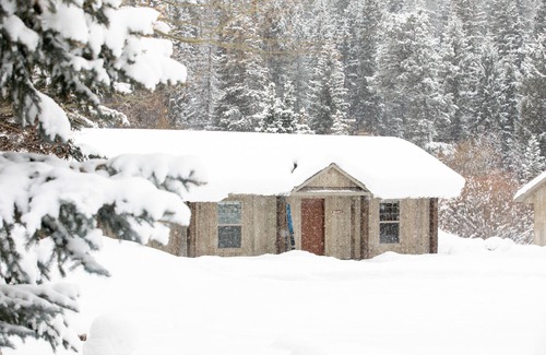Victor Cabin | Queen Twin Cabin at Moose Creek Ranch!