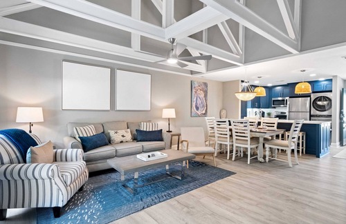 Palmetto Dunes Condo | Queens Grant @ Palmetto Dunes Luxury 2 Bd. Ground Level Condo - Remodeled