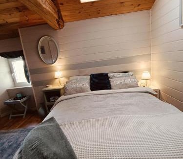 Confolens Bed & Breakfast | 'Quelle Belle Vue' Chambre d'Hote