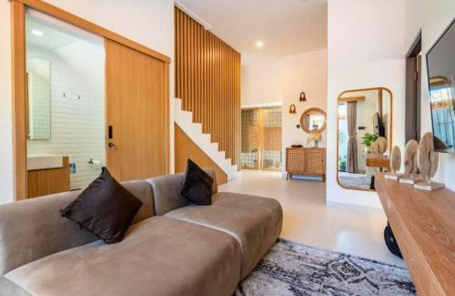 Mumbul Villa | Quentin 2 BR Private Pool Villa ZN271