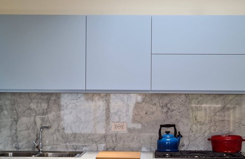 Pugliola House | Quercia: 2 BDR, Aicondo, Seaview, Pool, Tennis, plus Private Parking in Lerici!