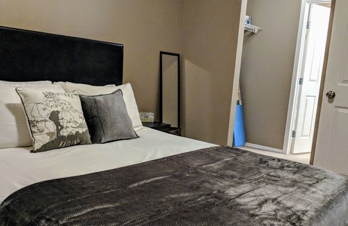 Stony Plain Condo | Quiet 2BR2Bath Condo Stony Plain Close to Westview Hospital w/ U/G Parking