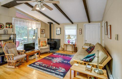 Berlin House | Quiet All-Season Creekside Escape in Upstate!