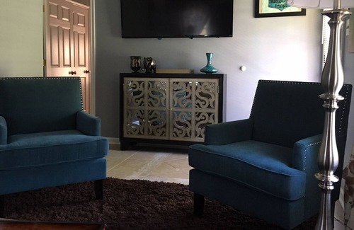 Carencro House | Quiet and Comfy Living