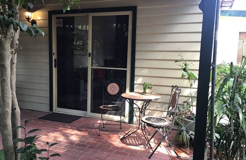 Tawonga South Apartment | Quiet and cosy apartment in the heart of town