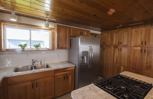 Cedar House | Quiet and private sandy bottom lakefront