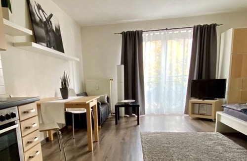Regensburg Apartment | Quiet apartment in a central location with free underground parking space