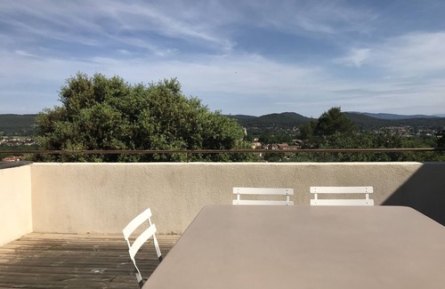 Brignoles House | Quiet area, exceptional view