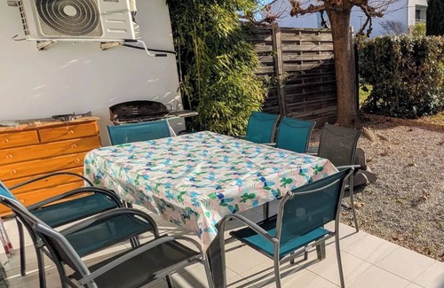 Ruoms Apartment | Quiet, bright apartment with private garden and shared pool.