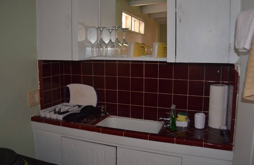 Tanque Verde Apartment | Quiet Casita #7 on 5 Acre Ranchette, 1 BR 1 BA, kitchenette, Laundry 5 acres