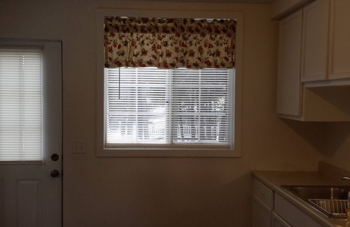Careywood House | Quiet & comfortable guest house on 20 acre ranch