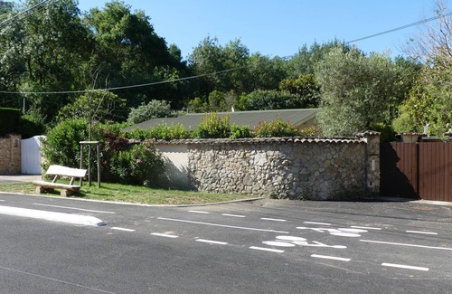 Mandelieu-La-Napoule House | Quiet cottage close to the sea