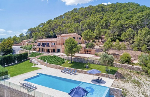 Felanitx House | Quiet Country Getaway. Spectacular views. Close to the coast