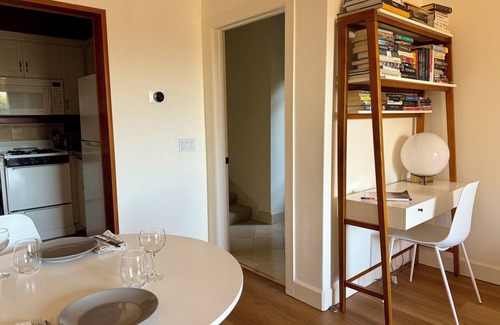 Upper Rockridge Apartment | Quiet, Elegant Apartment With Beautiful Views & Terraced Gardens