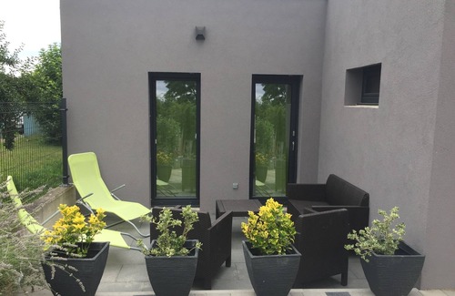 Holtzwihr Apartment | Quiet, functional and independent