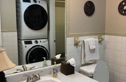 Russellville House | Quiet family space close to town. In walking distance of the baseball fields.