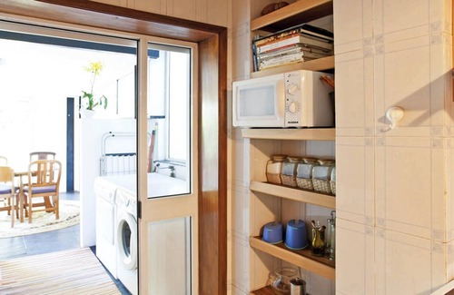 Paranhos Apartment | Quiet flat with garden central Porto
