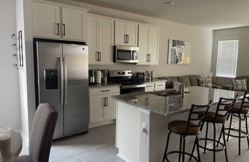 Fernandina Beach House | Quiet, fully stocked 3 Bed 2 Bath Home only 7 miles from the beach!
