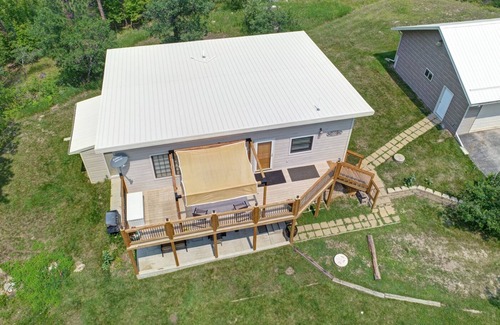 Sturgis House | Quiet home in the trees.
