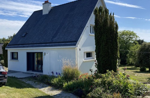 Pleumeur-Bodou House | Quiet house 200m from Golf de St Sansom