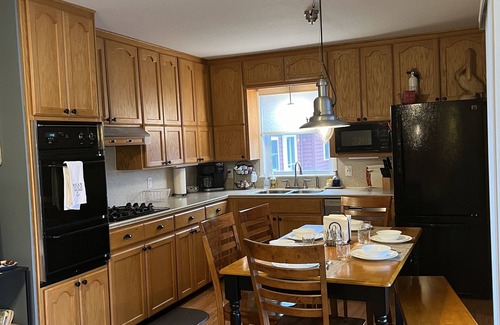 Twin Lake House | Quiet lake front with all the amenities of home! Start your fall tour with us!