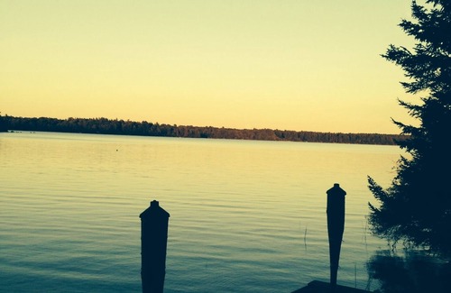 Penobscot Cabin | Quiet Lakeside Cabin Nestled under Huge Pine