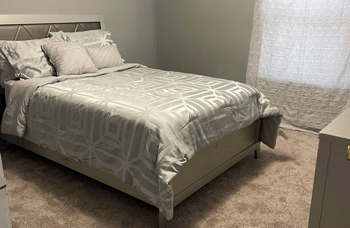 Ridgeland Apartment | Quiet peaceful apartment. 5 minutes from dining, shopping, entertainment.