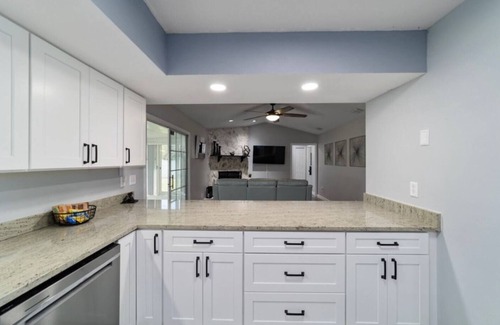 Ocala House | Quiet, peaceful neighborhood. Newly renovated home no Pet fees!