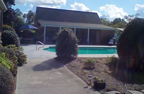 Tifton Cottage | Quiet, Peaceful, Serene, and secure