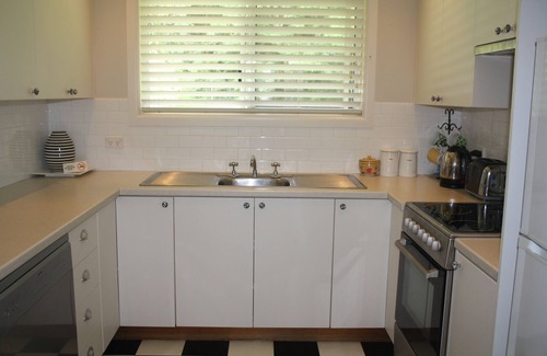 Moss Vale House | Quiet & Private Location, Convenient to Town Amenities