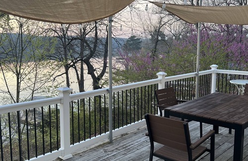 Hardy House | Quiet Retreat on a No-Wake Lake!