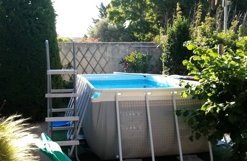 Serignan-du-Comtat Villa | Quiet room in northern vaucluse, near Avignon, Orange