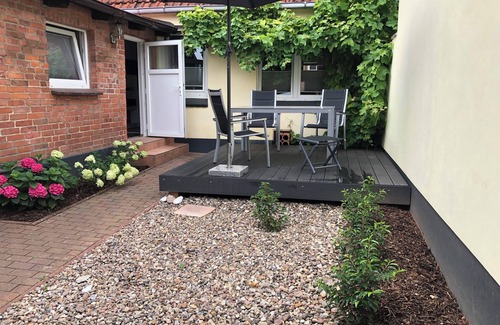 Luebz House | Quiet vacation home in the center of Lübz Mecklenburg Lake District Carport harbor