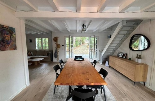Le Canon Villa | Quiet villa with pool in the heart of Canon