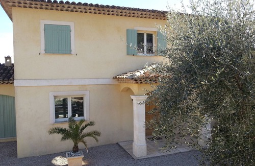 Le Tignet Villa | QUIET VILLA WITH 11-METER INFINITY POOL AND PANORAMIC VIEW