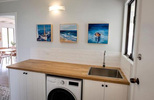 Quindalup House | Quindy Beach Cottage Just Steps to the Bay