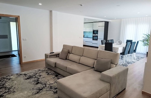 Forjaes House | Quinta d´Azenha by Interhome