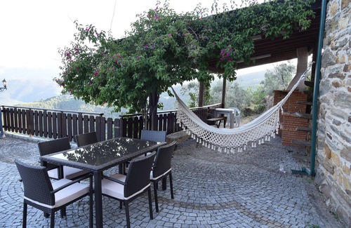 Castro Daire Cottage | Quinta da Malhada - A. L. 14 km from Paiva Walkways