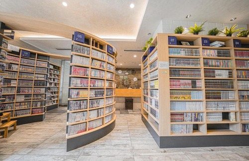 Kamata Hotel | QuintessaHotel TokyoHaneda Comic&Books