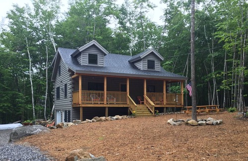 Standish Cabin | Quintessential Frye Island on beautiful Sebago Lake