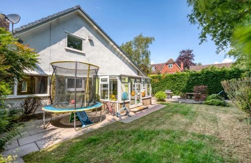 Solihull House | Quirky Family Friendly Home