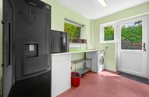 Solihull House | Quirky Family Friendly Home