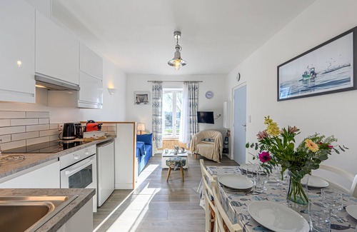La Trinite-sur-Mer Apartment | Résidence du Port - Two Bedroom Apartment, Sleeps 5