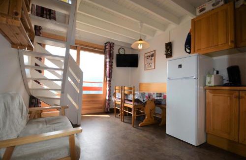 Cohennoz Apartment | Résidence La Sapiniere - Appartement 5 personnes proche des pistes de l'Espace Diamant MAE-7454