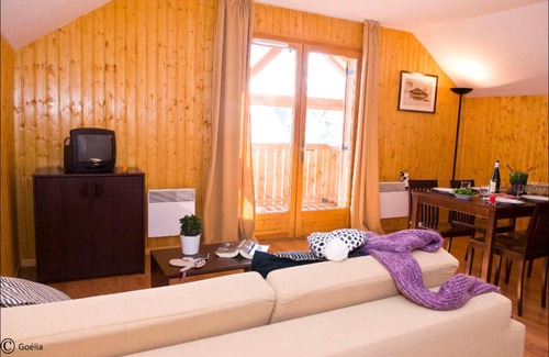 Saint-Jean-d'Arves Apartment | Résidence Goélia Les Chalets des Ecourts