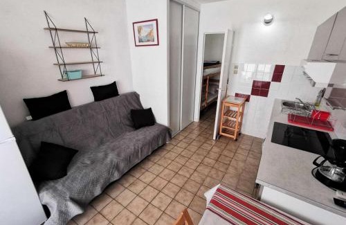 Port Leucate Apartment | Résidence Hawai 1 - VILLA T1 CAB 4 couchages PORT LEUCATE MAE-1274