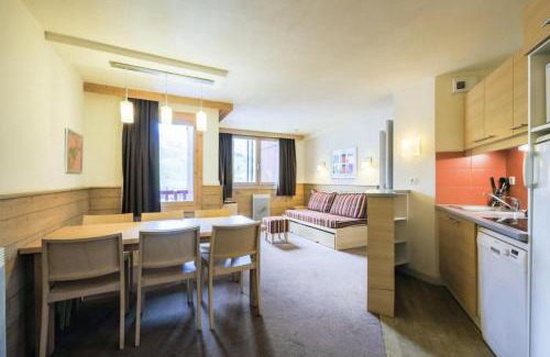 Belle Plagne Apartment | Résidence Les Gémeaux - maeva Home - Appartement 2 pièces 6 personnes Sélection MAE-3250