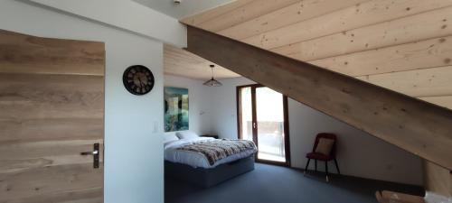 Les Hopitaux-Neufs Apartment | Résidence Le Sommet