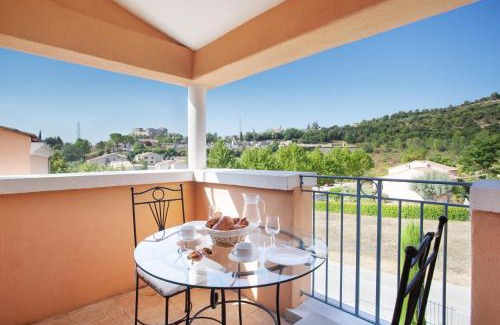 Greoux-les-Bains Apartment | Résidence Odalys La Licorne de Haute Provence